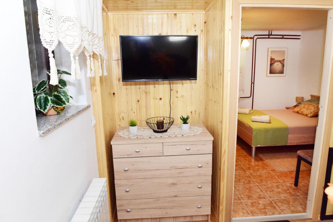 Apartman Bingo Josipdol Εξωτερικό φωτογραφία